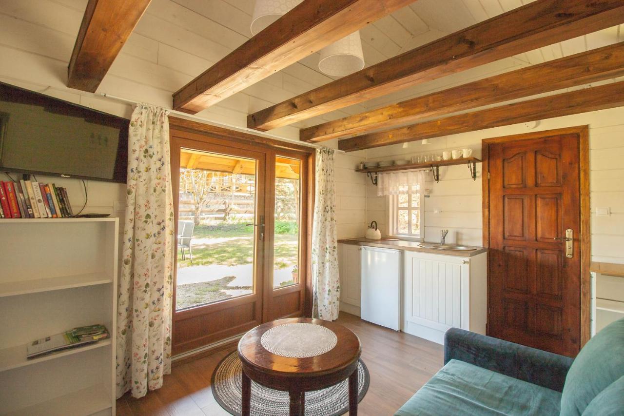 Holiday House Folwark Jelen Poniklica Экстерьер фото