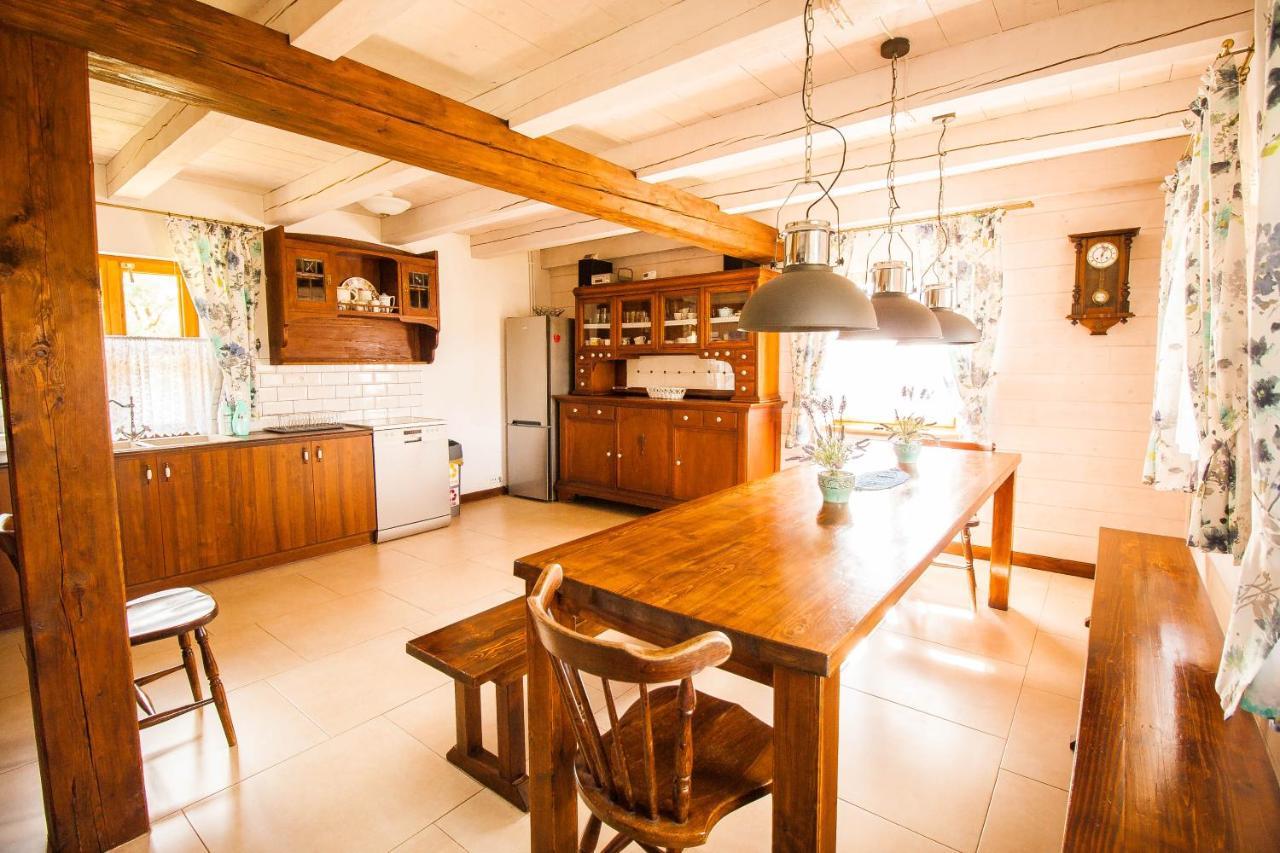 Holiday House Folwark Jelen Poniklica Экстерьер фото