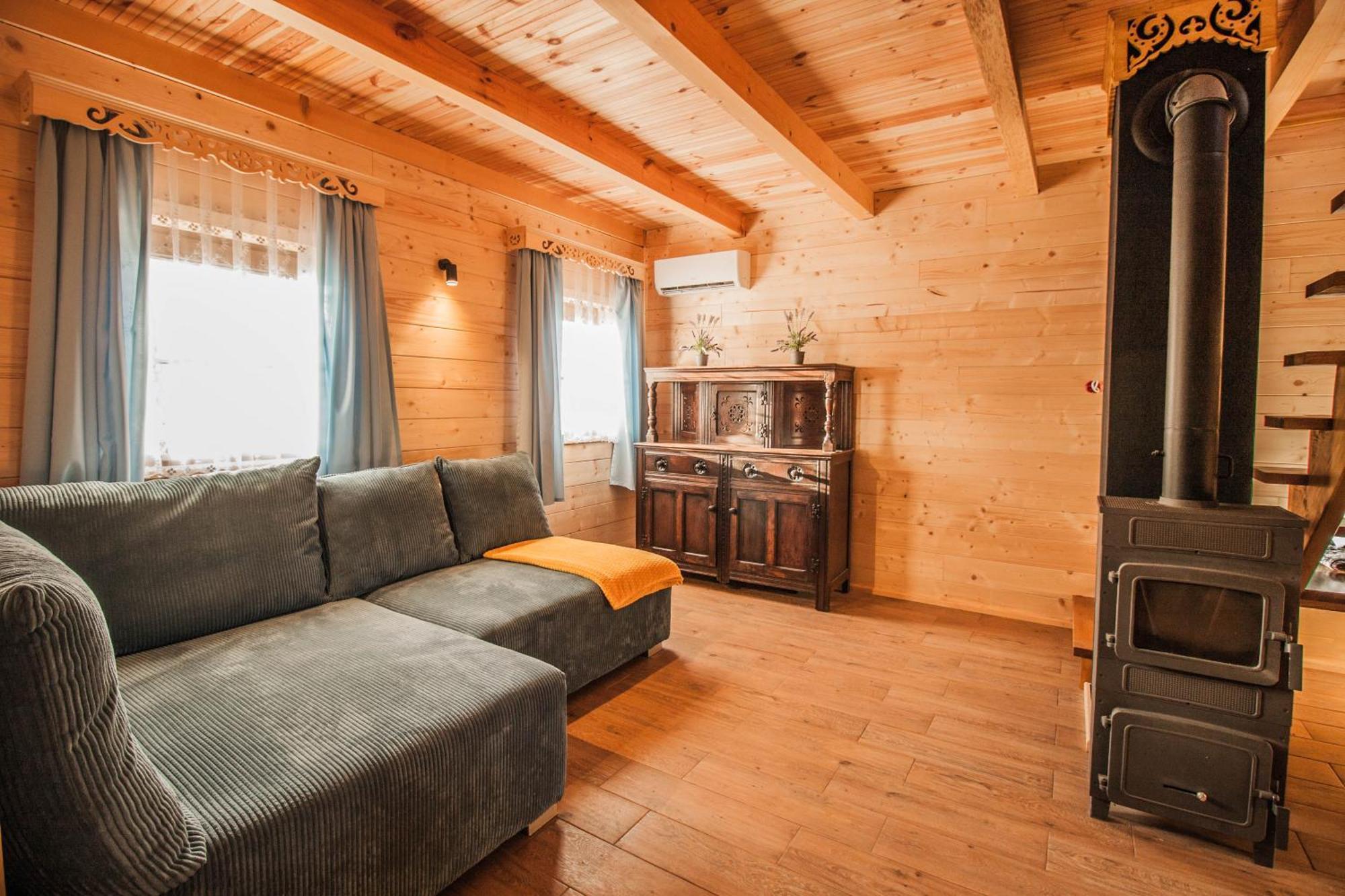 Holiday House Folwark Jelen Poniklica Экстерьер фото