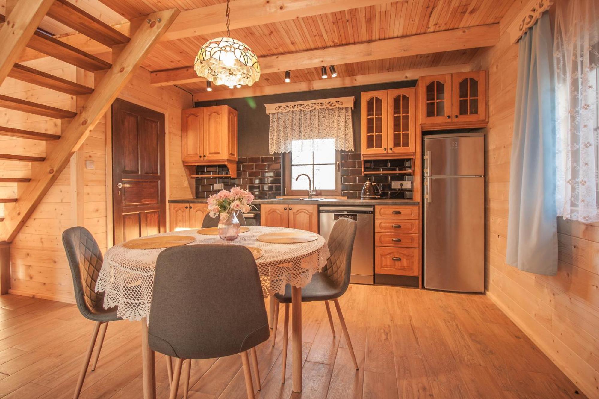 Holiday House Folwark Jelen Poniklica Экстерьер фото